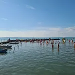 Eda *